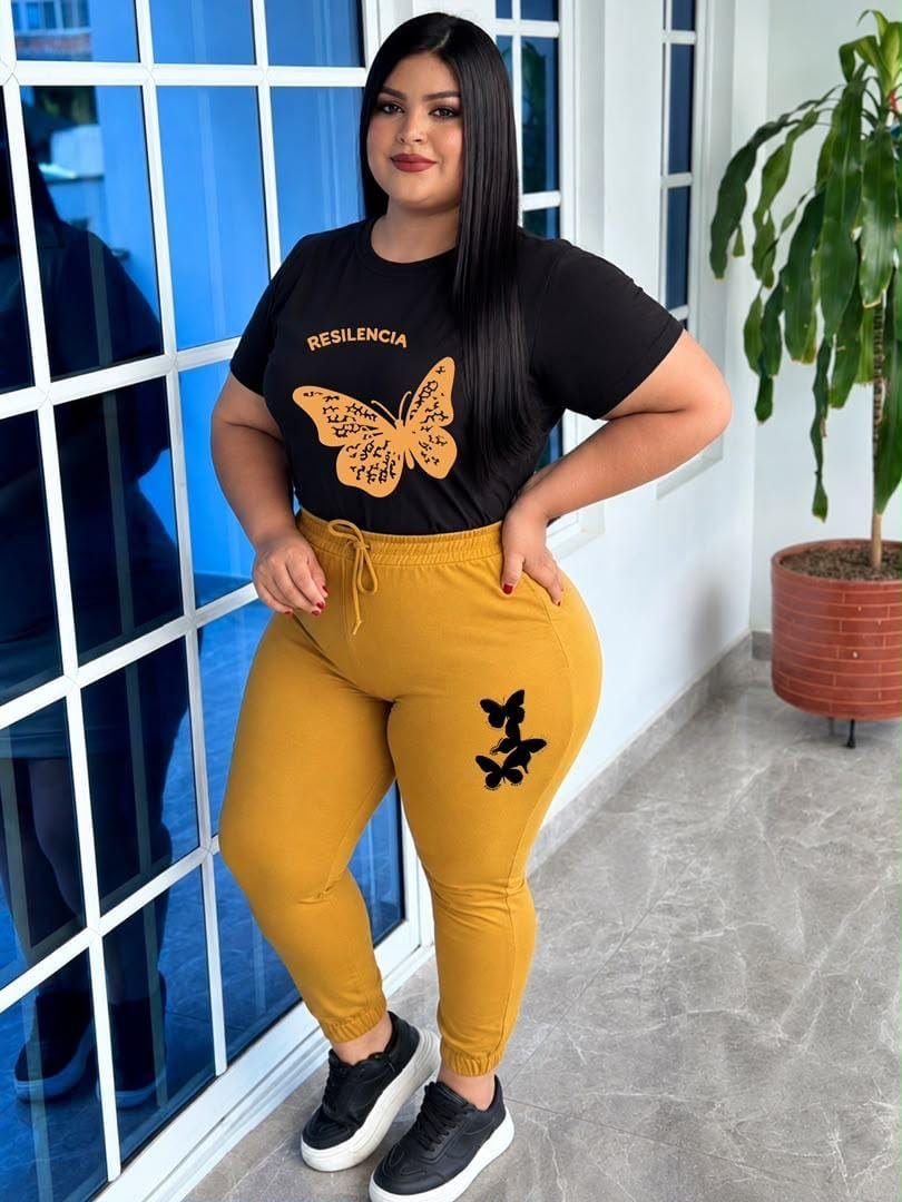 Conjunto verde oliva mariposas